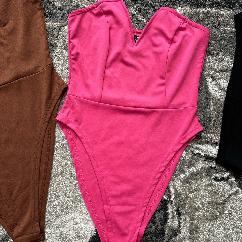 Bodysuit - Picture 3 of 4